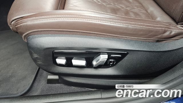 BMW 5-Series 530i M Sport Package Plus