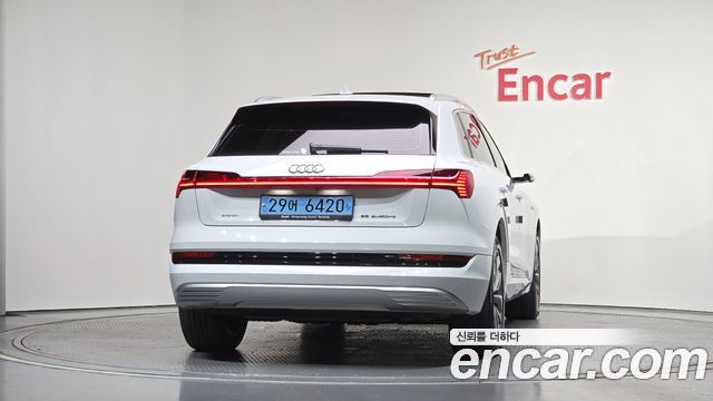 Audi e-tron 55 Quattro