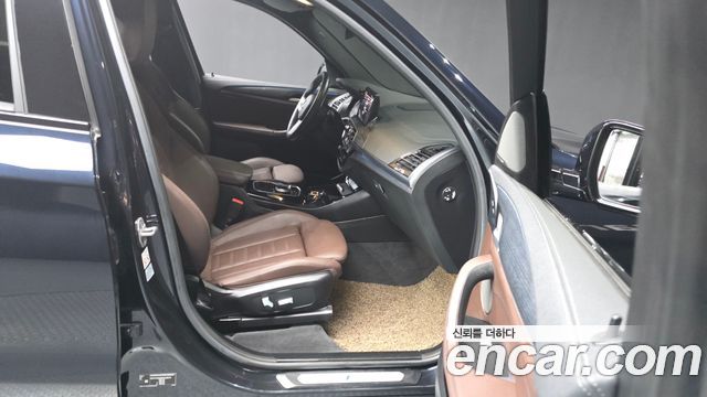 BMW iX3 M Sports