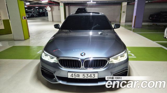 BMW 5-Series 530i xDrive M Sport Package