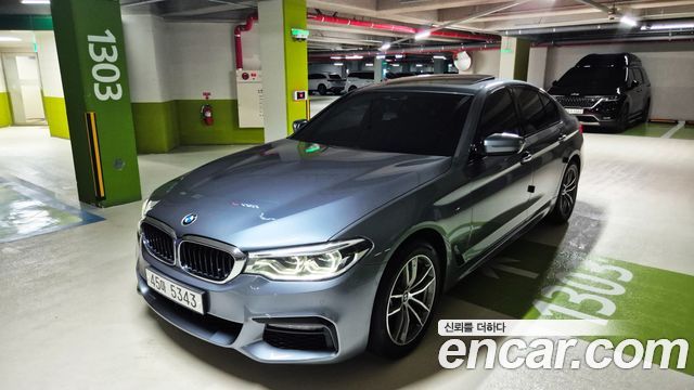 BMW 5-Series 530i xDrive M Sport Package