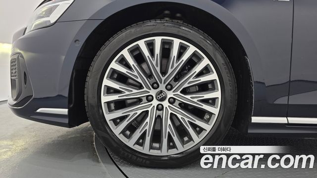 Audi A8 55 TFSI Quattro Premium LWB