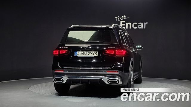 Mercedes-Benz GLB-Class GLB250 4MATIC