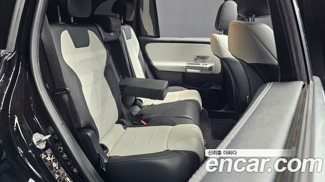 Mercedes-Benz GLB-Class GLB250 4MATIC