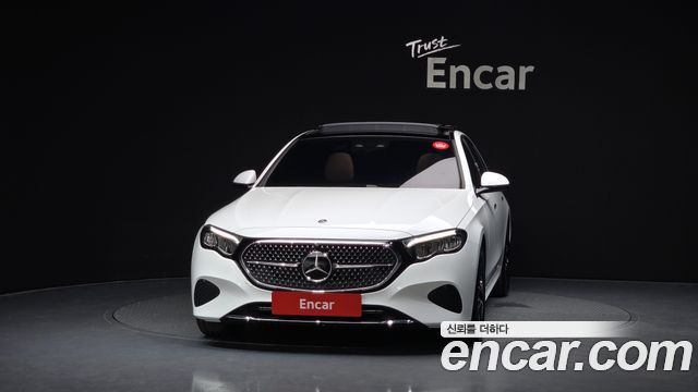Mercedes-Benz E-Class E200 Avantgarde