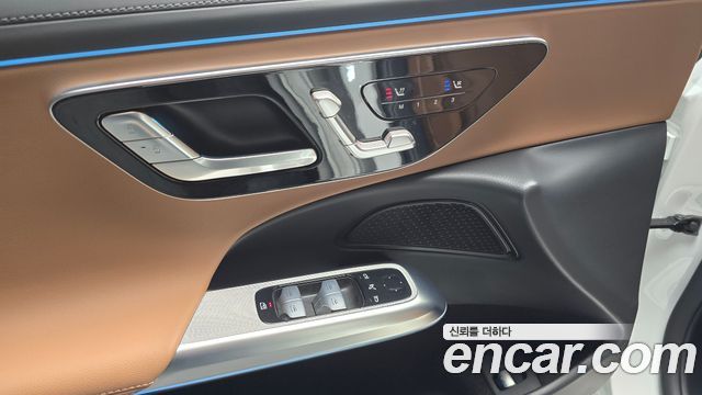 Mercedes-Benz E-Class E200 Avantgarde