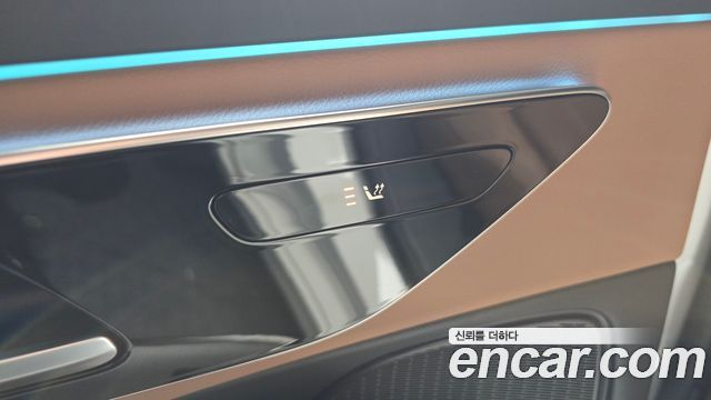 Mercedes-Benz E-Class E200 Avantgarde