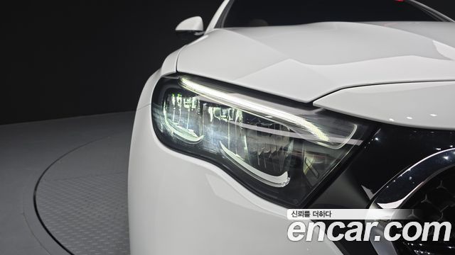 Mercedes-Benz E-Class E200 Avantgarde