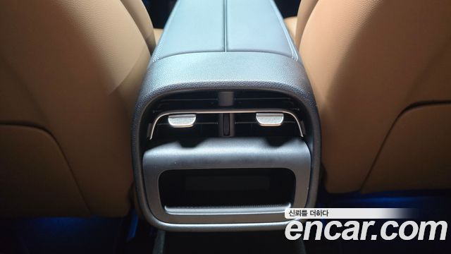 Mercedes-Benz E-Class E200 Avantgarde