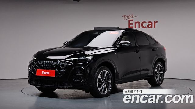 Audi Q5 40 TFSI Kwateuro S Line Sportback
