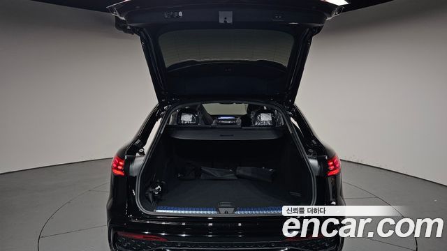 Audi Q5 40 TFSI Kwateuro S Line Sportback