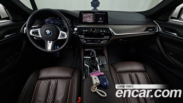 BMW 5-Series 520i M Sport