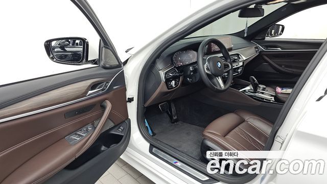BMW 5-Series 520i M Sport
