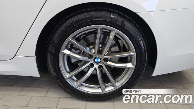 BMW 5-Series 520i M Sport