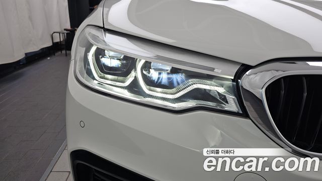 BMW 5-Series 520i M Sport