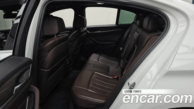BMW 5-Series 520i M Sport