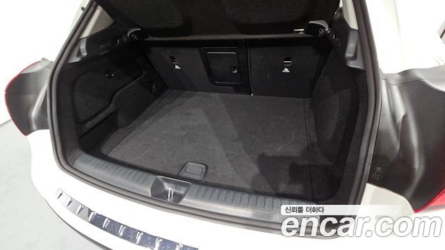 Mercedes-Benz GLA-Class GLA220