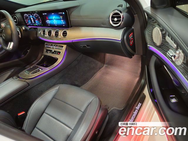 Mercedes-Benz E-Class E350 4MATIC AMG Line
