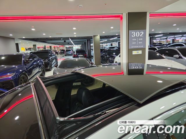 Mercedes-Benz E-Class E350 4MATIC AMG Line