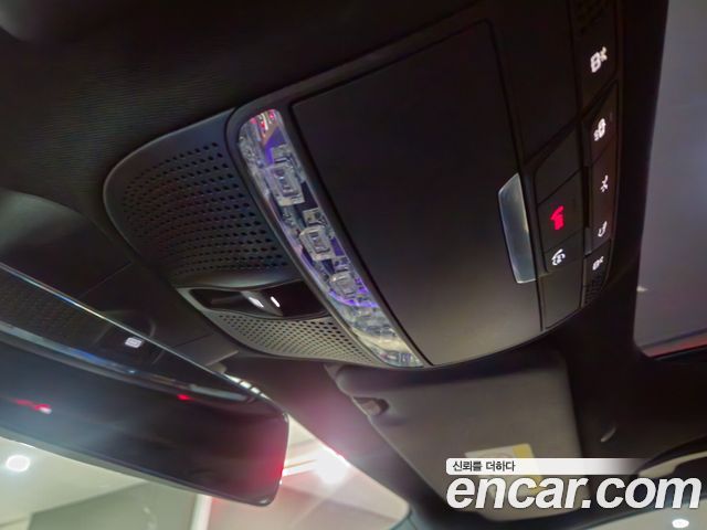 Mercedes-Benz E-Class E350 4MATIC AMG Line