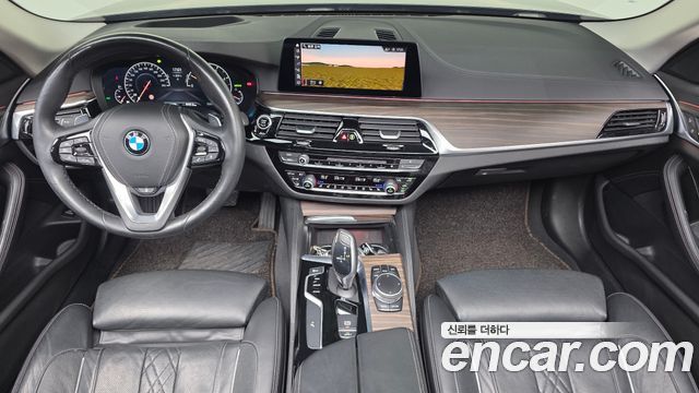 BMW 5-Series 520d Luxury Plus