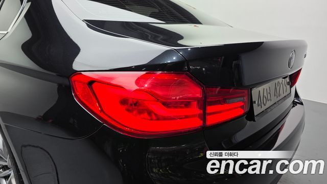 BMW 5-Series 520d Luxury Plus