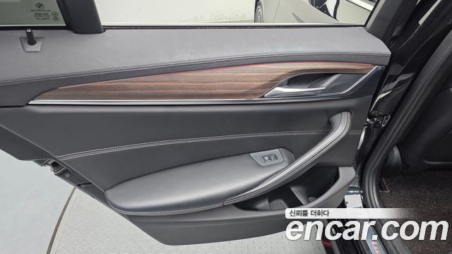 BMW 5-Series 520d Luxury Plus