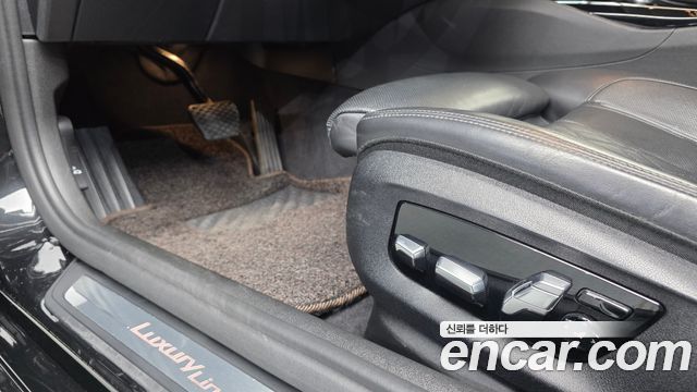 BMW 5-Series 520d Luxury Plus