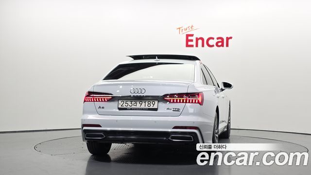 Audi A6 45 TFSI Quattro Premium