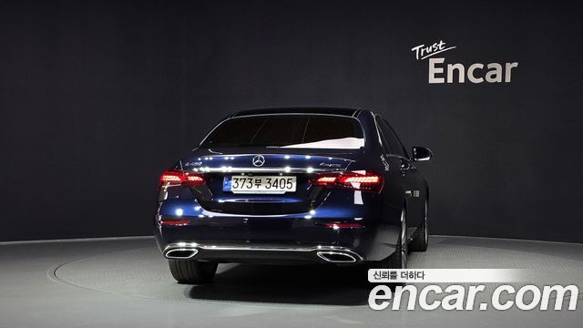 Mercedes-Benz E-Class E450 4MATIC Exclusive
