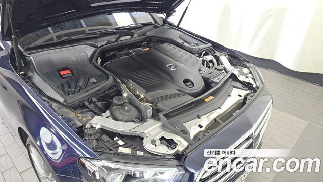 Mercedes-Benz E-Class E450 4MATIC Exclusive
