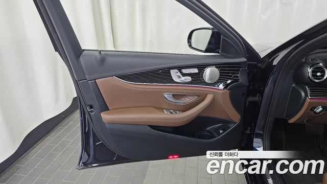 Mercedes-Benz E-Class E450 4MATIC Exclusive