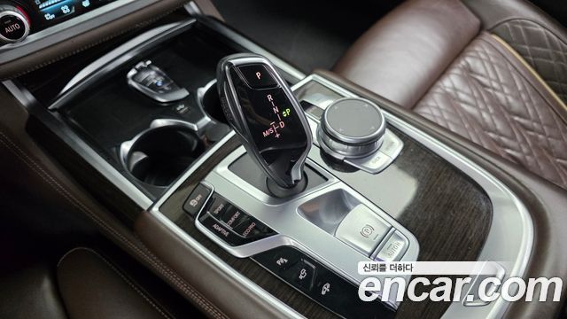 BMW 7-Series 740Ld xDrive Design Pure Excellence