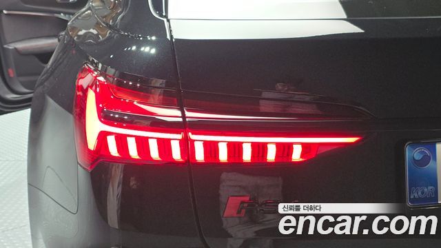 Audi RS6 4.0 TFSI Quattro Avant Performance