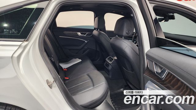 Audi A6 45 TFSI Quattro Premium