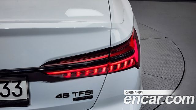 Audi A6 45 TFSI Quattro Premium