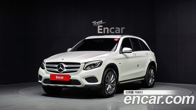 Mercedes-Benz GLC-Class GLC350e 4MATIC