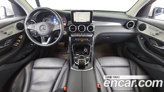Mercedes-Benz GLC-Class GLC350e 4MATIC