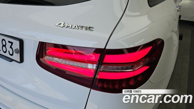 Mercedes-Benz GLC-Class GLC350e 4MATIC
