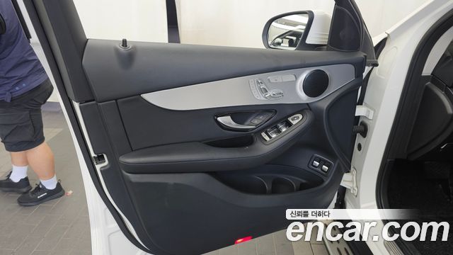 Mercedes-Benz GLC-Class GLC350e 4MATIC