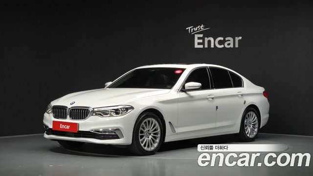 BMW 5-Series 520i Luxury