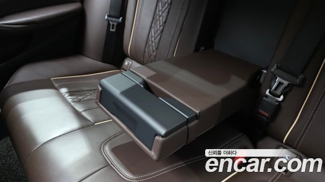 BMW 5-Series 520i Luxury