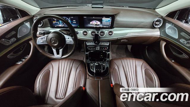 Mercedes-Benz CLS-Class CLS300d AMG Line