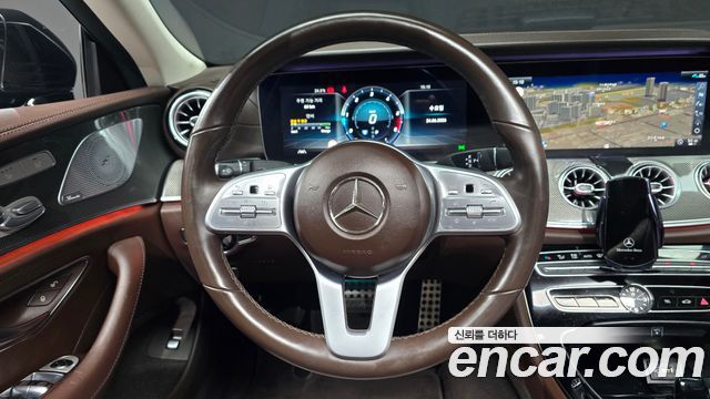 Mercedes-Benz CLS-Class CLS300d AMG Line