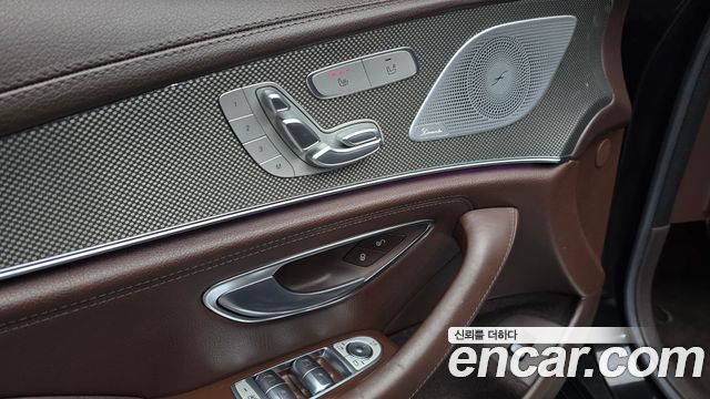 Mercedes-Benz CLS-Class CLS300d AMG Line