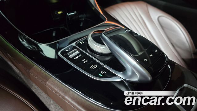 Mercedes-Benz CLS-Class CLS300d AMG Line