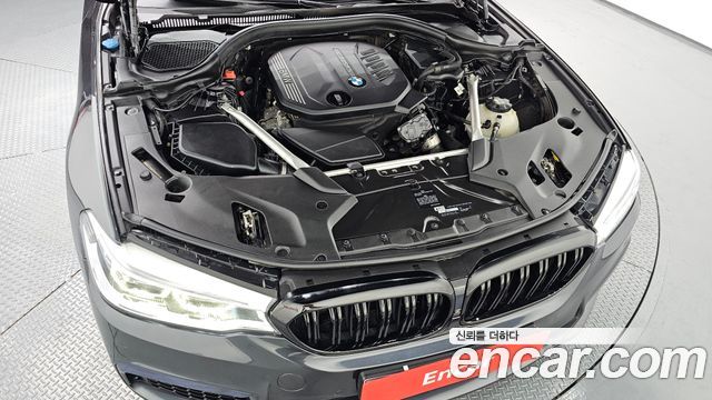 BMW 5-Series 520d M Sport Package Plus