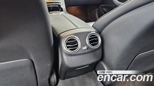 Mercedes-Benz E-Class E220d 4MATIC AMG Line