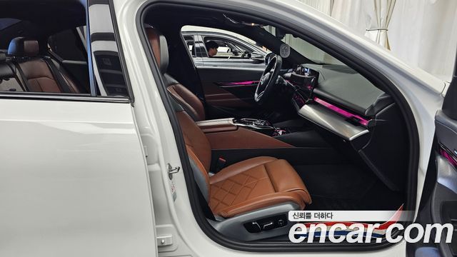 BMW 5-Series 530i xDrive M Sport