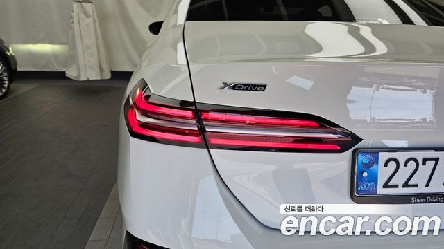 BMW 5-Series 530i xDrive M Sport
